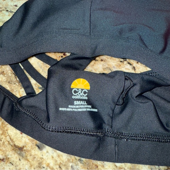 🖤C&C California Black Cutout Crop Top Sports Bra - Picture 5 of 5